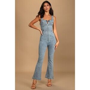 Lulus Keep Groovin' Light Wash Denim Zip-front Jumpsuit Blue - Size L